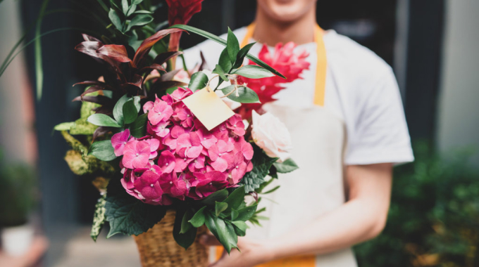 Become a Florist