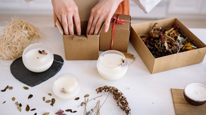 How to start a candle making business online